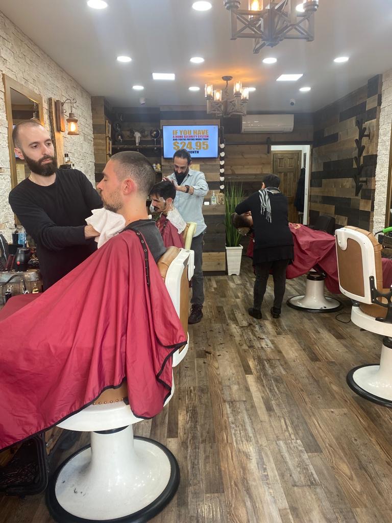How to Choose the Right Haircut for Your Face Shape